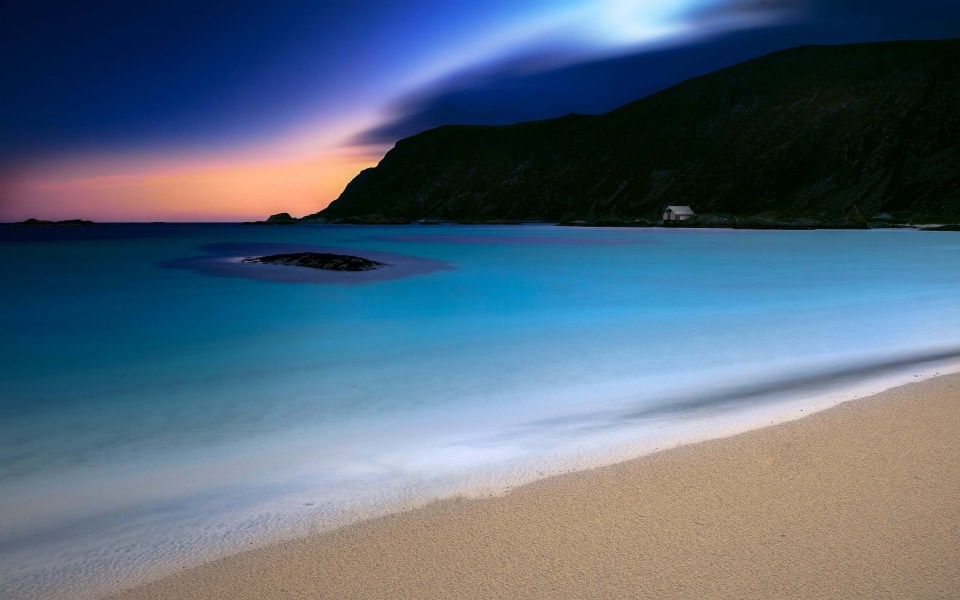 Download Beach View At Night wallpaper