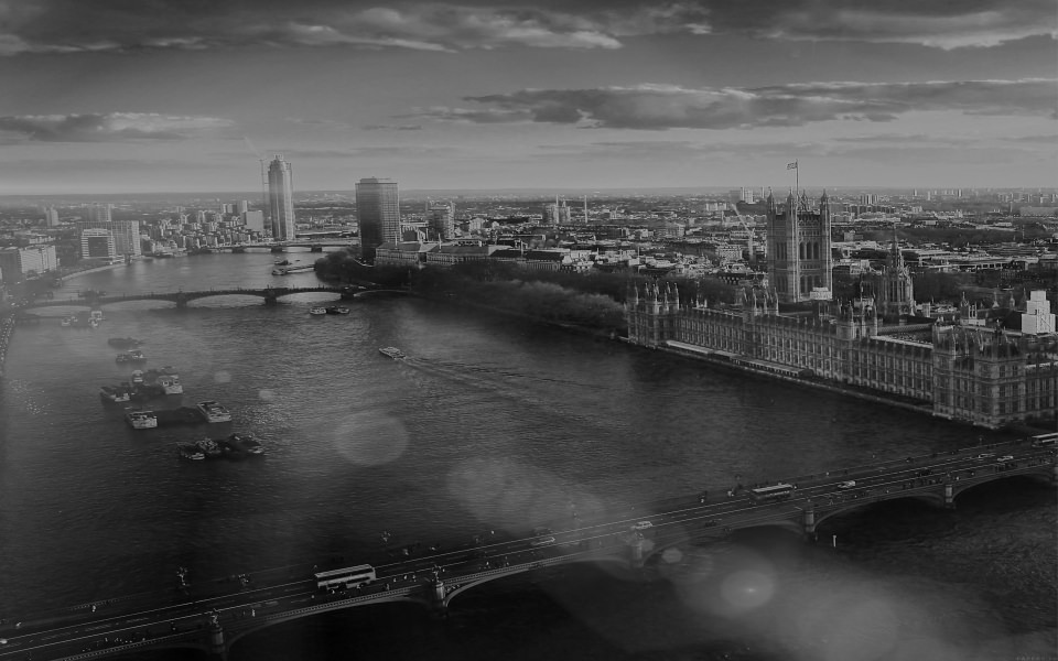Download Black and White View of London wallpaper
