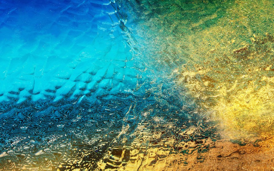 Download Colours Through Water wallpaper