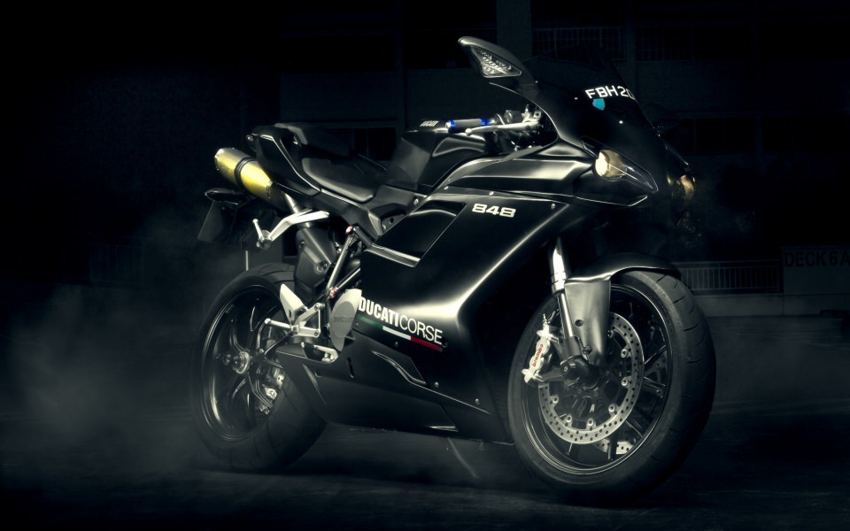Download Ducati Black Bike wallpaper