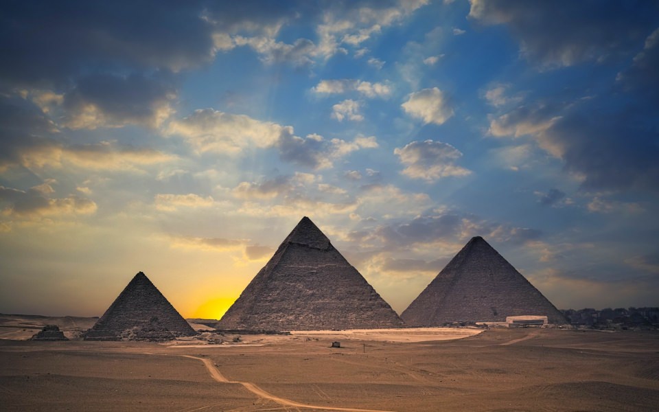 Download Egypt Pyramids wallpaper