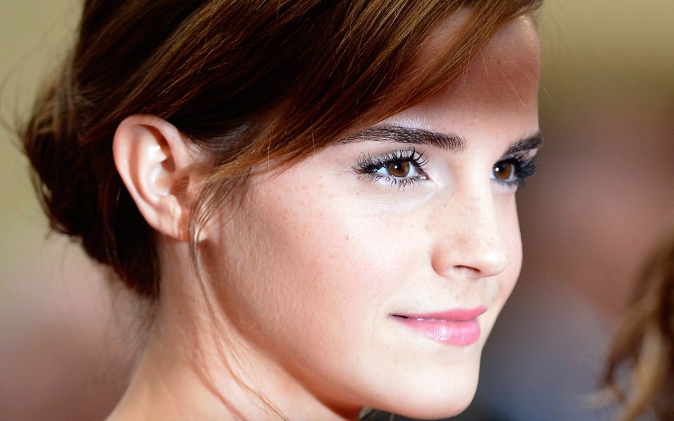 Download Emma Watson Smile wallpaper