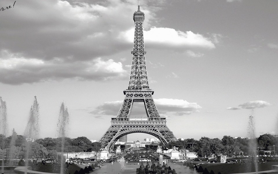 Download Grey Crisp Eiffel Tower wallpaper