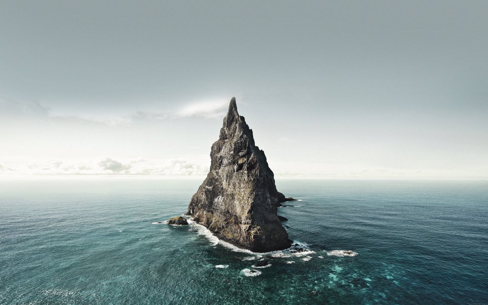 Download Island Peak In Sea wallpaper
