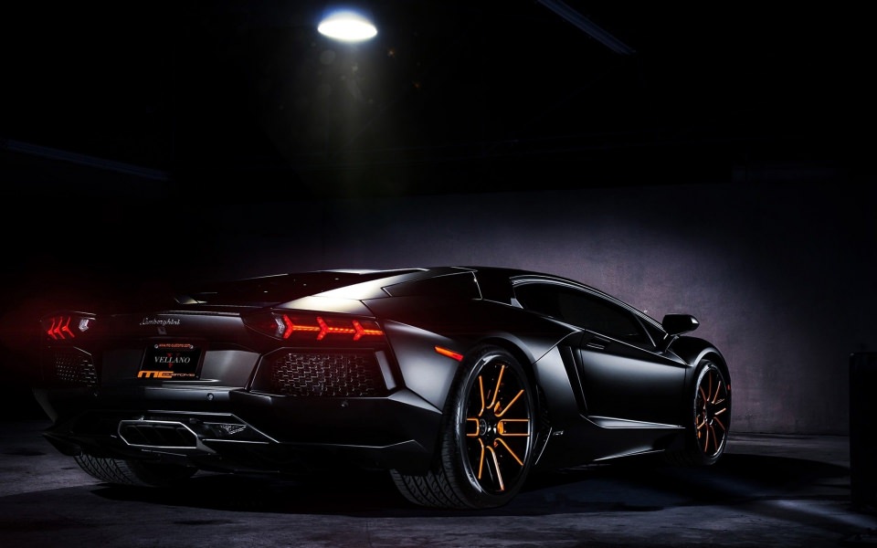 Download Matte Black Lamborghini wallpaper