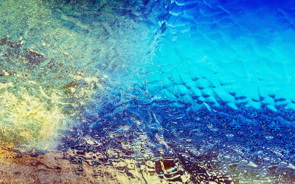 Download Rainbow Water Effect wallpaper