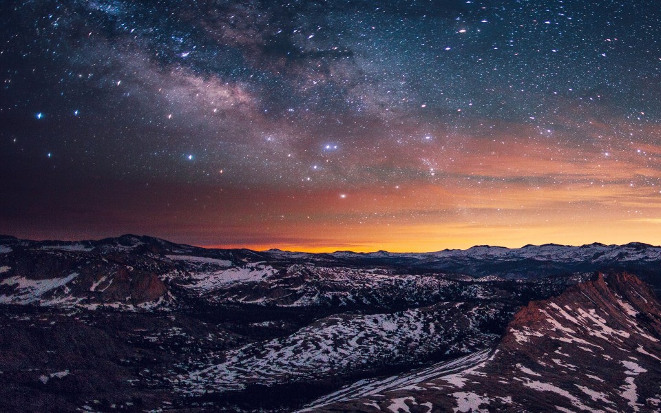 Download Starry Night Over Dark Mountain wallpaper