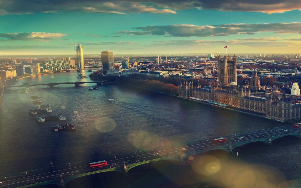 Download View Over London Thames wallpaper