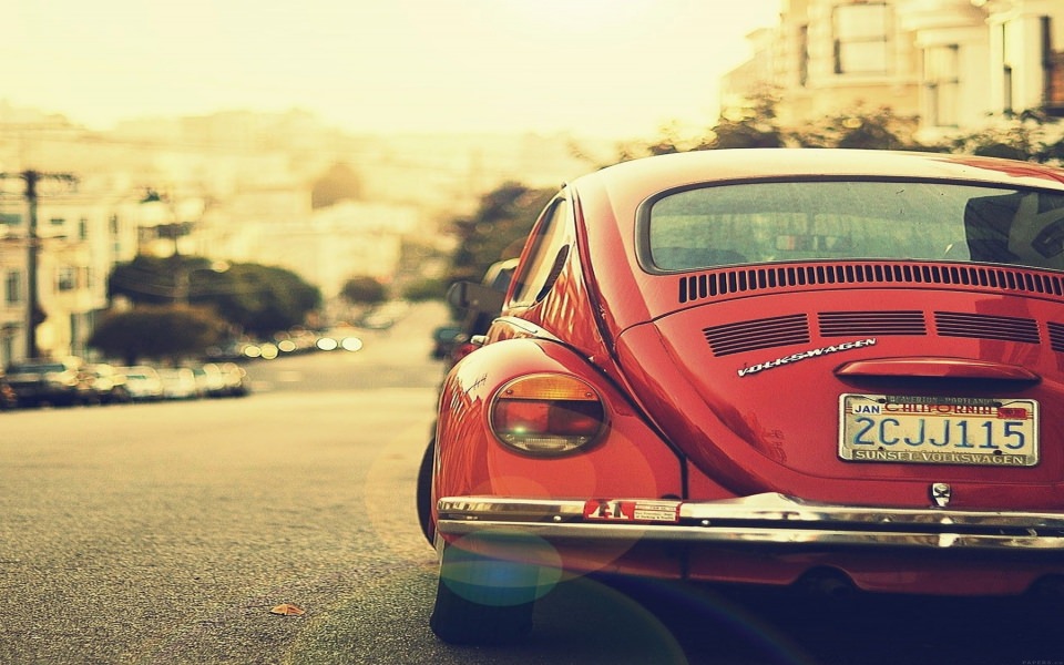 Download Vintage Red Volkswagen Beetle wallpaper