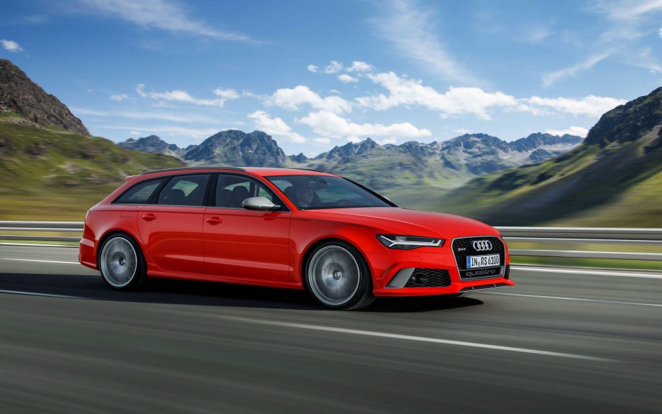 Download Audi RS6 wallpaper