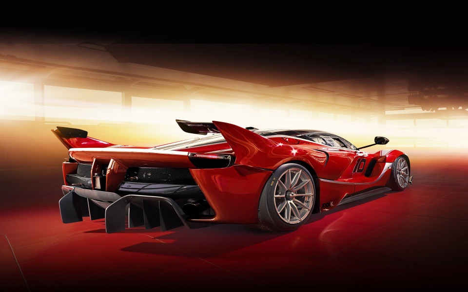Download Ferrari FXX Supercar wallpaper