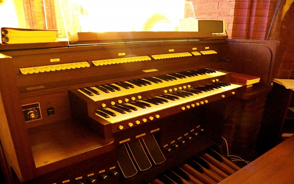 Download Music Church Organ wallpaper