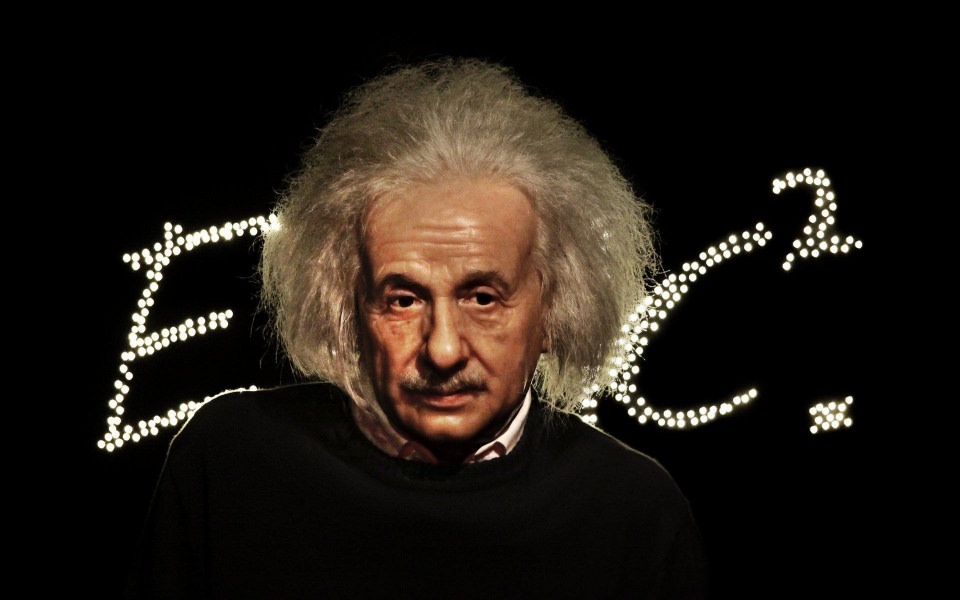 Download Albert Einstein Wallpapers HD Wallpaper 