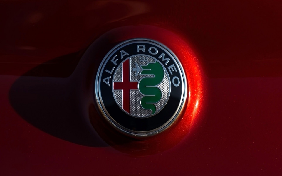 Download Alfa Romeo HD Automotive Cars wallpaper