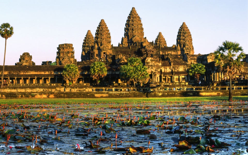 Download Angkor Wat HD Wallpapers wallpaper