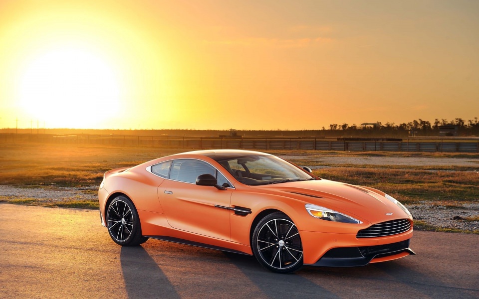 Download Aston Martin Vanquish 2020 Wallpaper Getwalls Io
