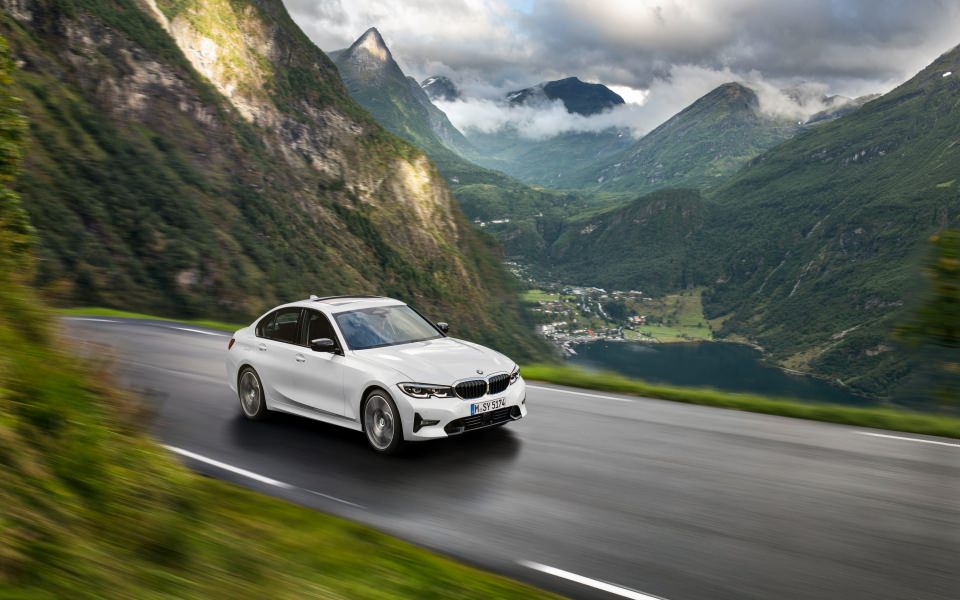 Download BMW 3Series 2021 Cars 4K wallpaper