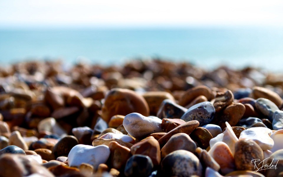 Download Brighton Beach Stones 2020 wallpaper