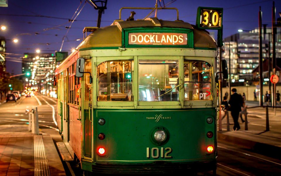 Download Dockland Train Pics wallpaper