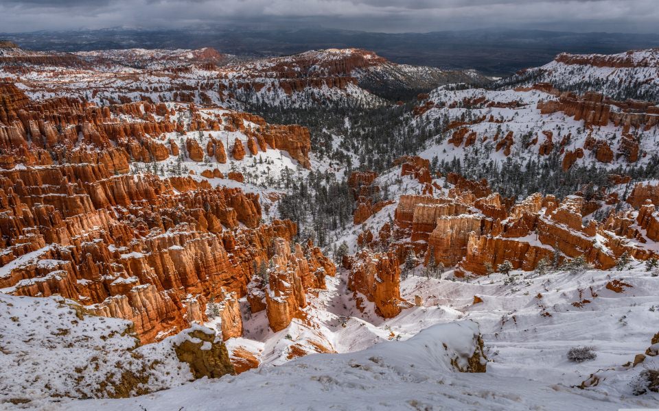 Download Inspiration Point Bryce Canyon Utah Winter 4K HD Desktop wallpaper