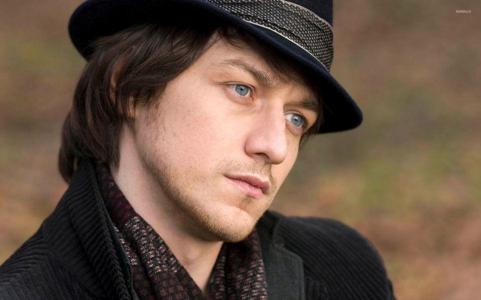 Download James McAvoy with a black hat wallpapers wallpaper