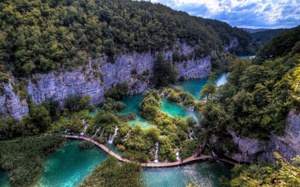 Download Plitvice Lakes National Park wallpapers wallpaper