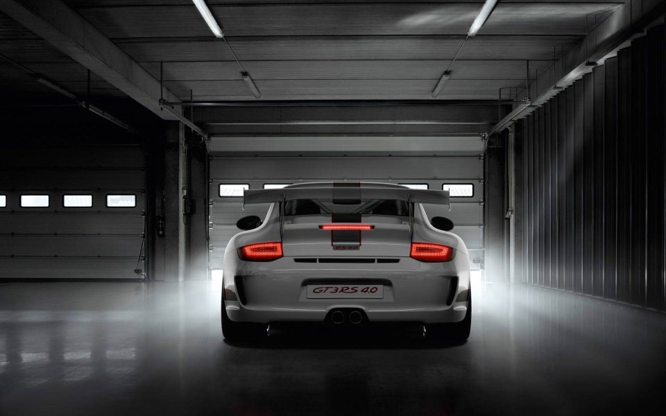 Download Porsche 911 GT3 RS 40 Images wallpaper