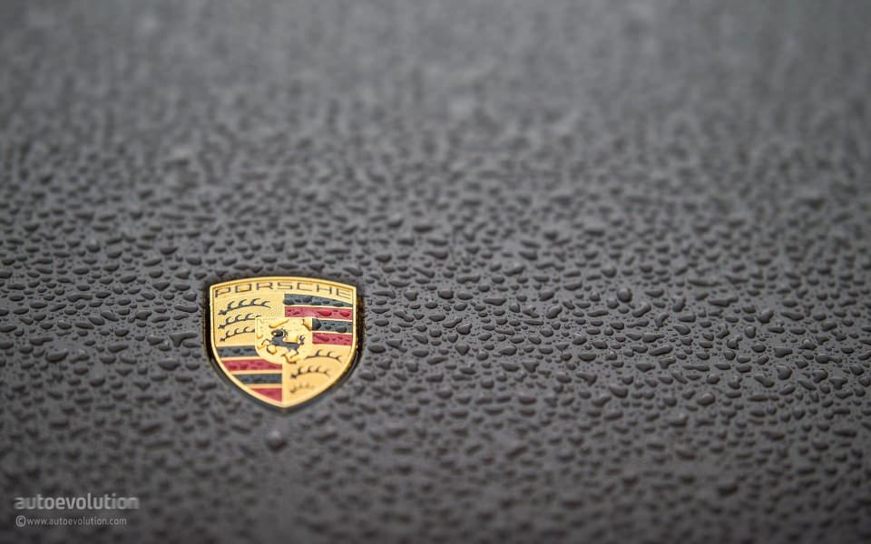 Download Porsche Cayenne 2020 wallpaper