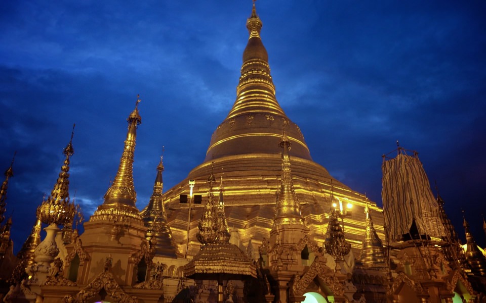Download Shwedagon Pagoda HD Wallpapers wallpaper