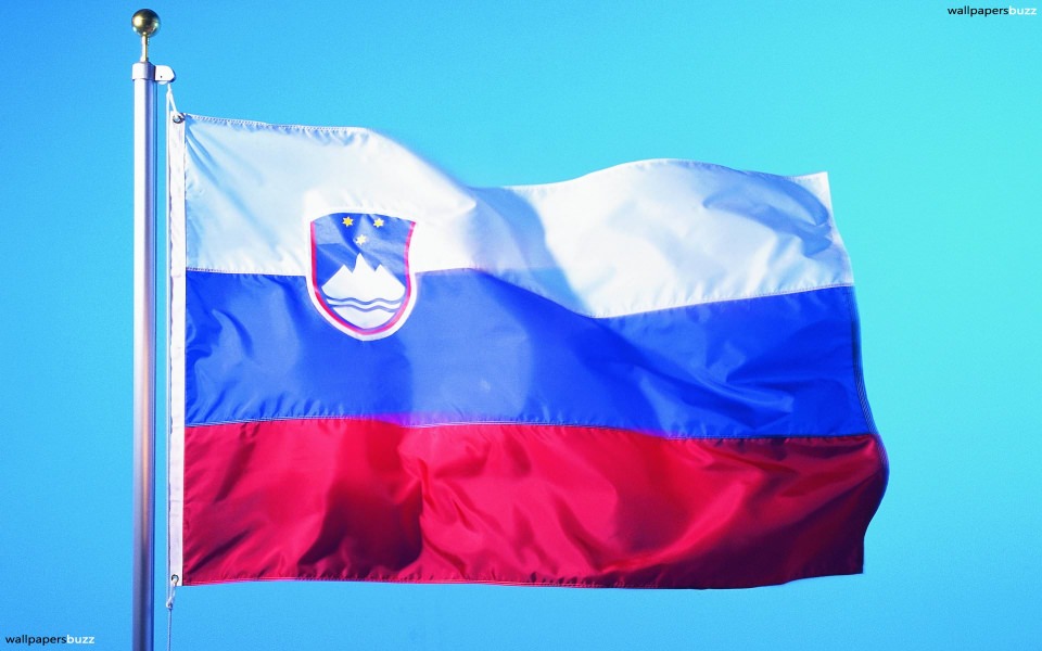 Download The flag of Slovenia HD Wallpapers wallpaper