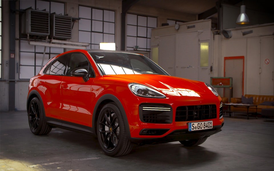 Download 2020 Porsche Cayenne Coupe Wallpapers wallpaper
