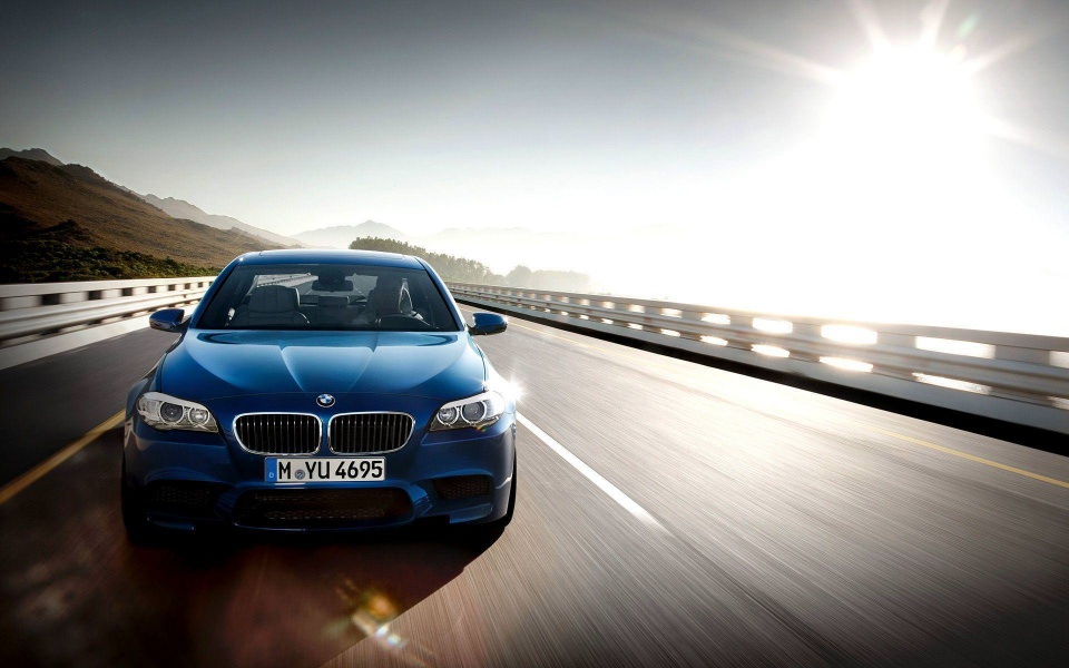 Download BMW M5 F10 in 4K High Resoultion wallpaper