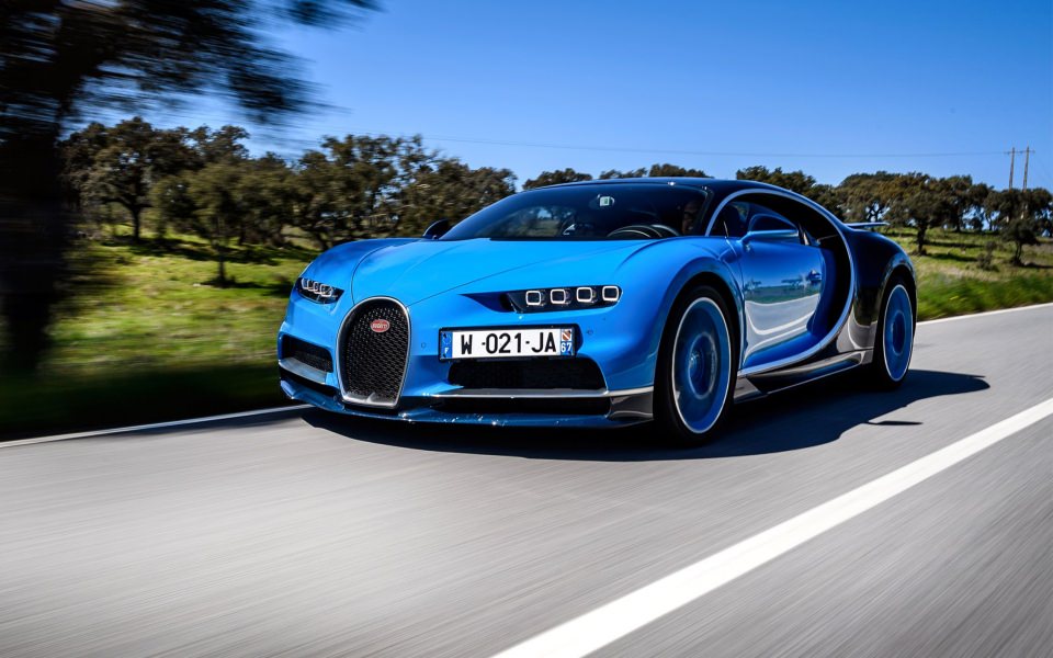 Download Bugatti Divo Hypercar 2020 HD Wallpaper Mobiles iPhones wallpaper