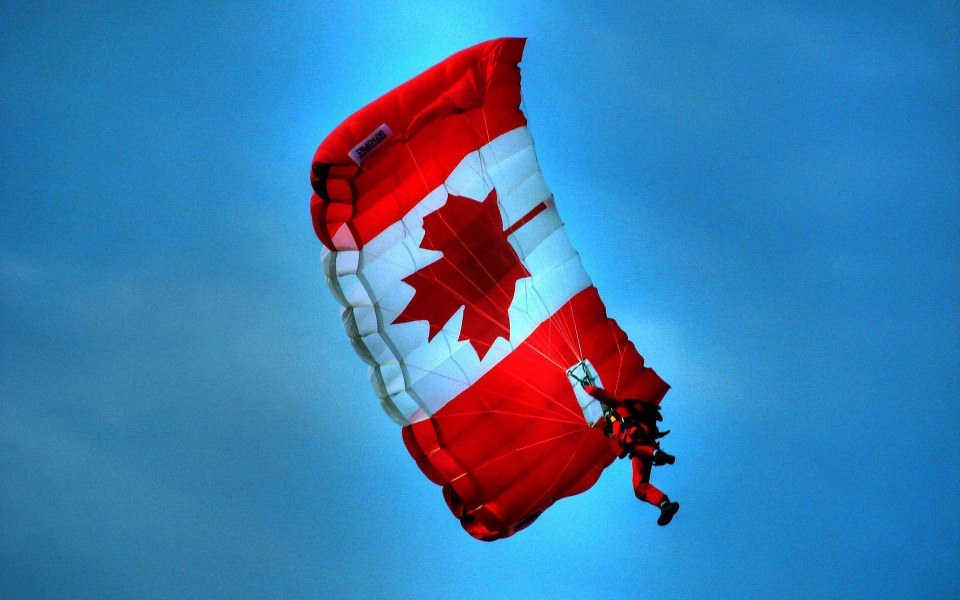 Download Canada Flag in 2020 Pics For iPhone X wallpaper