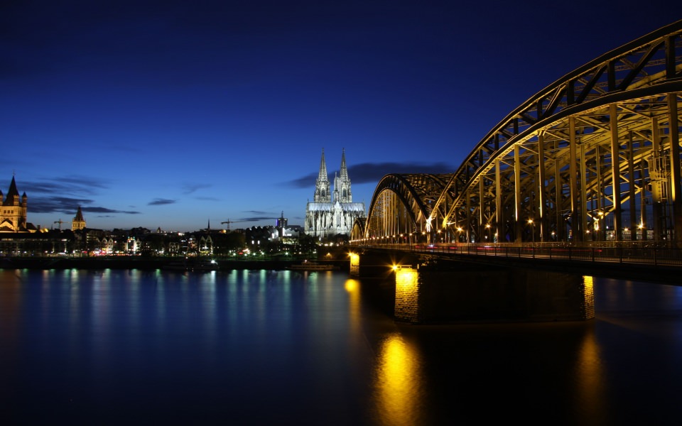 Download Cologne HD DSLR Photos wallpaper