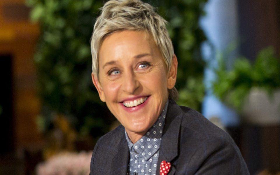 Download Ellen DeGeneres Show Stills 2020 wallpaper