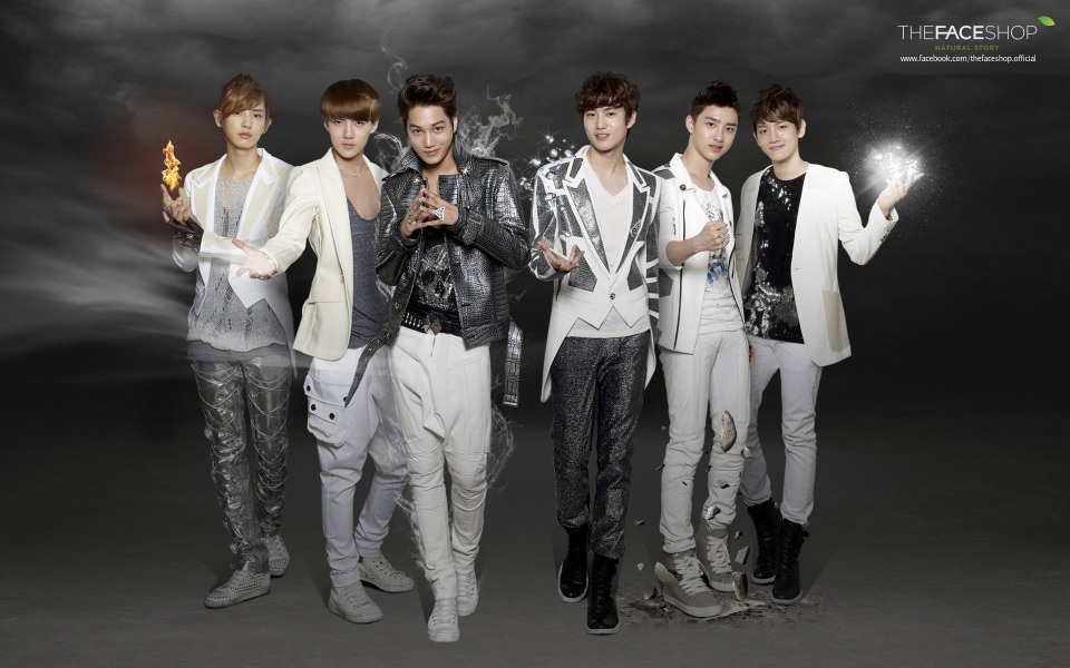 Download EXO Kpop wallpaper