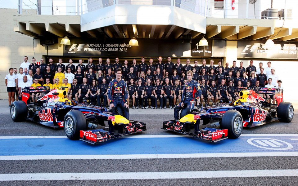 Download Formula 1 Grand Prix of Brazil 4K Wallpapers For iPhone Mobiles wallpaper