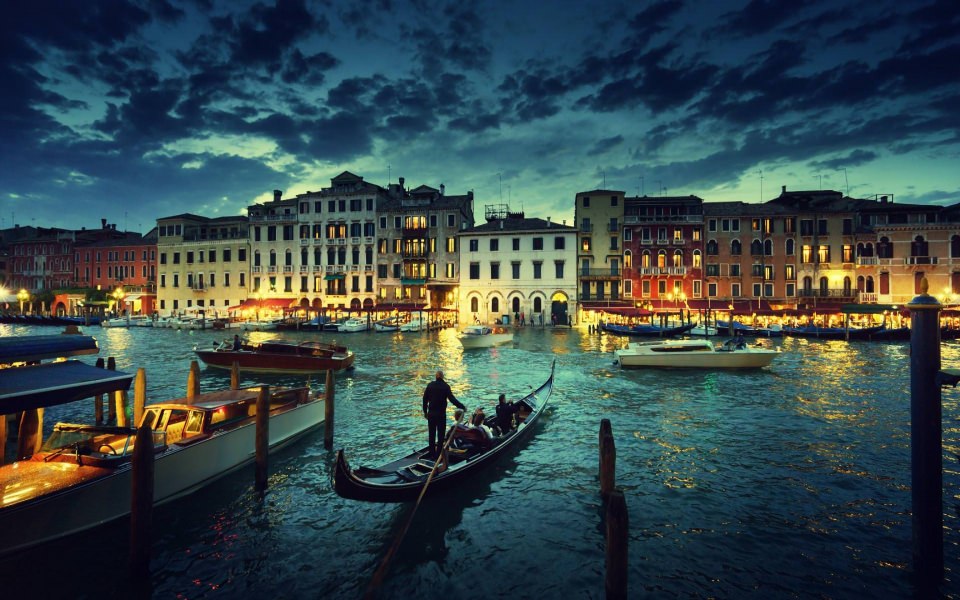Download Grand Canal At Dusk HD Wallpapers wallpaper