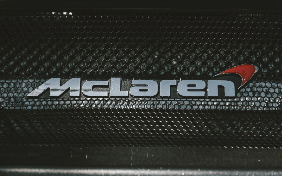 Download McLaren Latest Model Images wallpaper