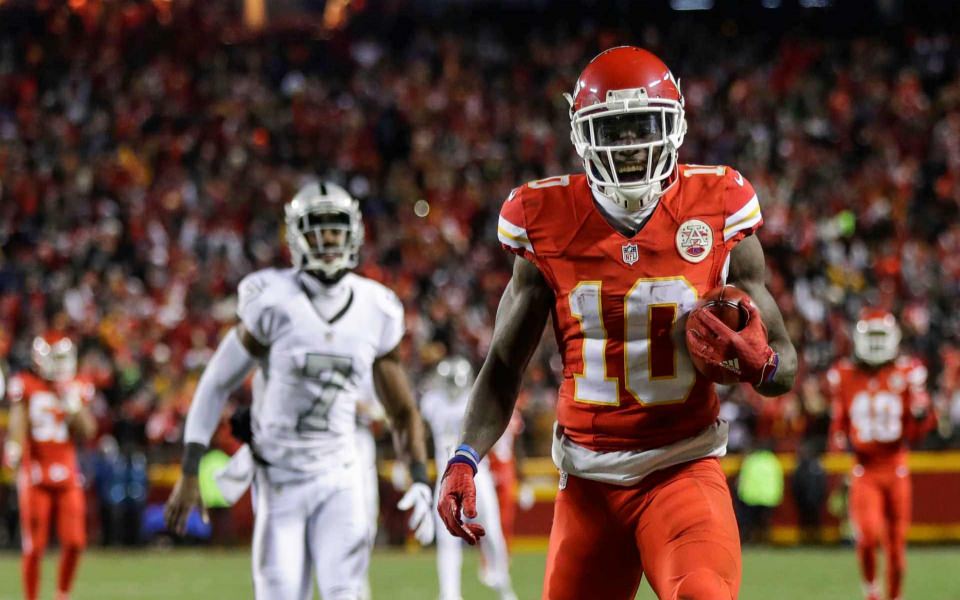 Download Tyreek Hill the game wallpaper