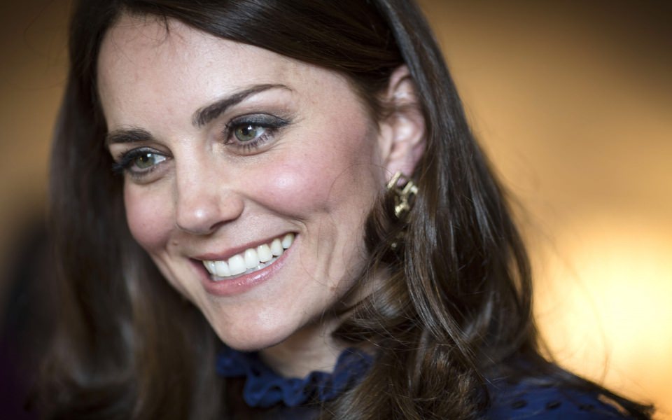 Download Kate Middleton 2020 iPhone 8K Photos wallpaper
