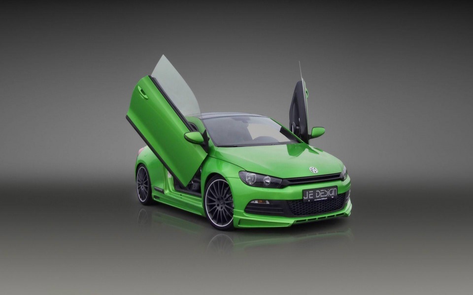 Download Volkswagen Scirocco Green 4K wallpaper