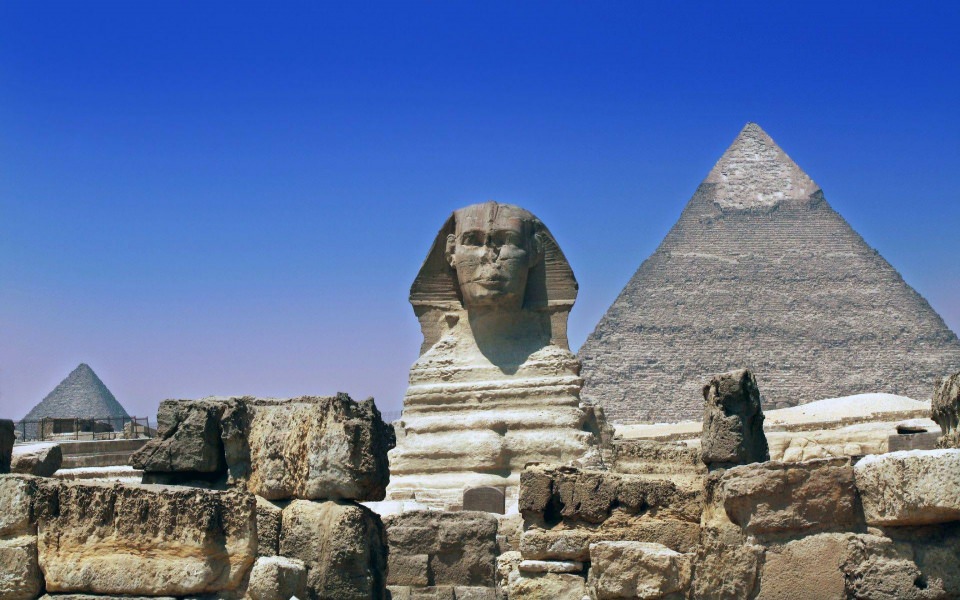Download Cairo Sphinx Pyramids 4K iPhone wallpaper