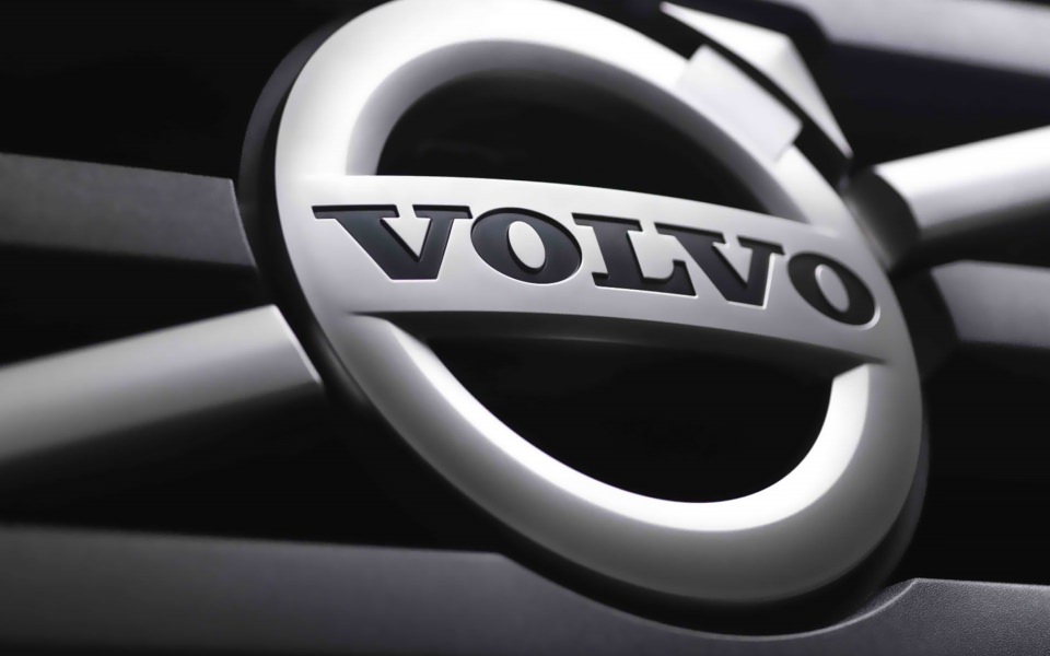 Download Car Volvo Logo 4K wallpaper