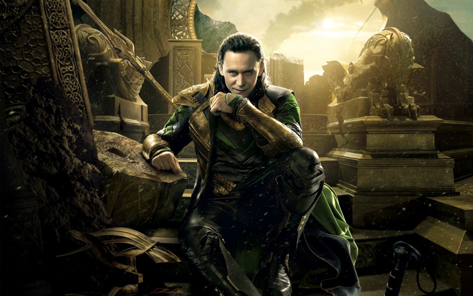 Download Loki Thor 4K 2020 wallpaper