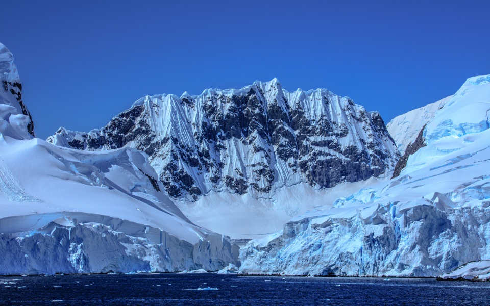 Download Mountain Snow Antarctica 4K HD 2020 wallpaper