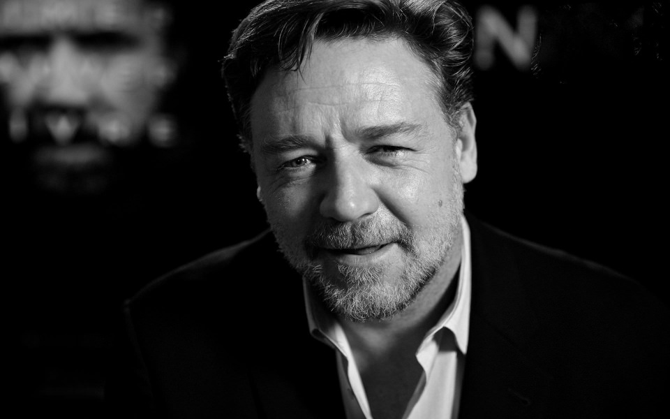 Download Russell Crowe 2020 HD 4K iPhone Android iPad wallpaper