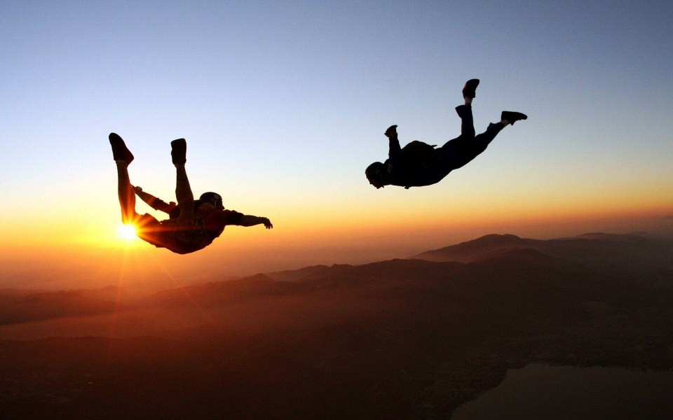 Download Skydiving 2020 4K Desktop iPhone iPad wallpaper