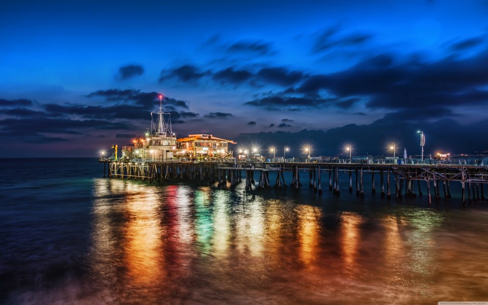 Download The Pier In Santa Monica 4K HD wallpaper